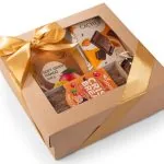 Dāvana Mango 500g/ šokolāde Cachet/ medus/ sausmaizītes Danvita/ Anthon Berg marcipāns